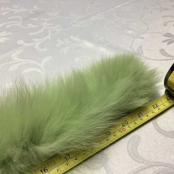 Adrienne Landau Fur Collar Wrap GREEN WITH RHINESTONES a WOW💚💚💚💚💚💚 - Picture 14 of 14